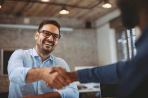 comment choisir entre microentreprise et portage salaria