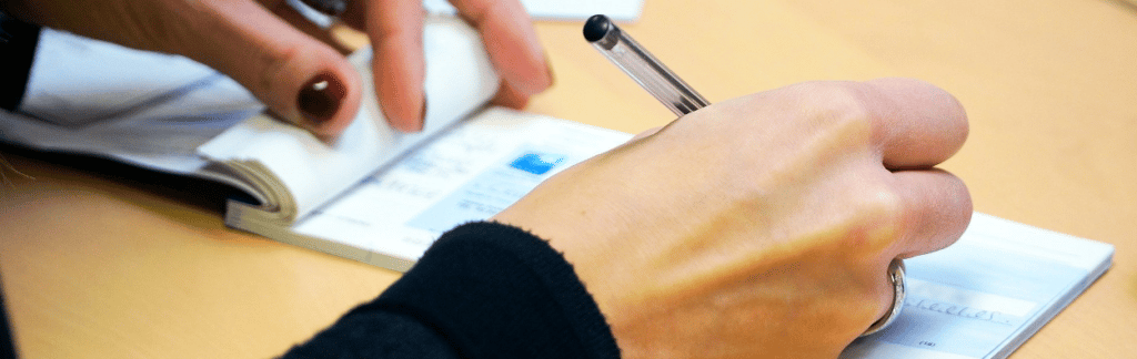 dépôt de chèque dans une banque en ligne
