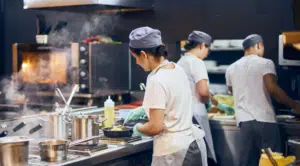 les avantages des dark kitchen Qu'est-ce qu'une dark kitchen définition et fonctionnement