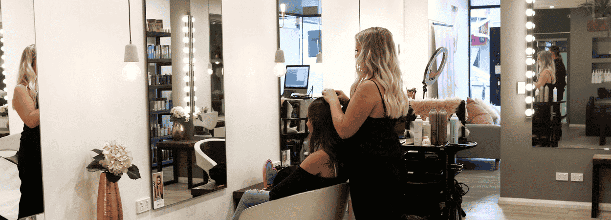 Modifier les statuts juridiques d’un salon de coiffure 