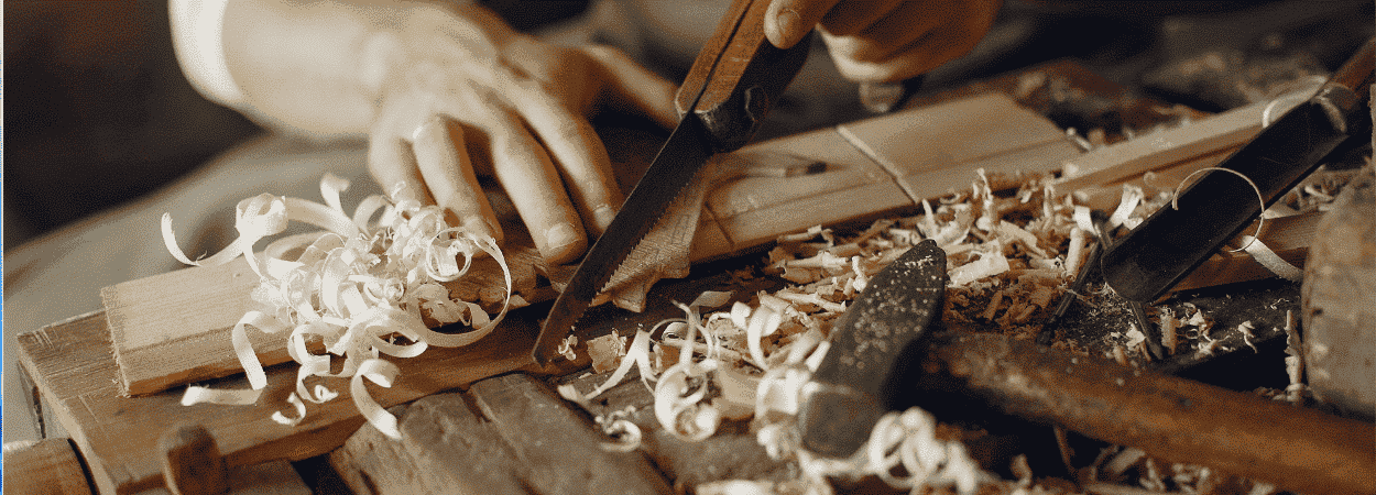 créer une entreprise de charpentier