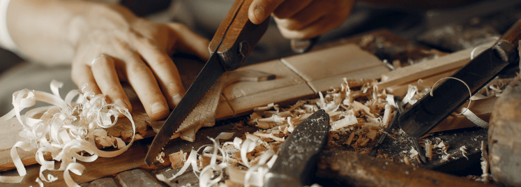 La réglementation d’une entreprise de charpentier