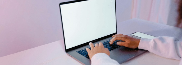 maintenir cohérence ton email